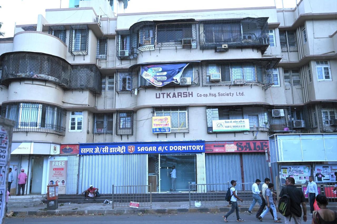 Sagar Dormitory Andheri - Nearest To Andheri Railway Station West Мумбаи Экстерьер фото
