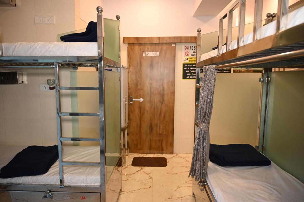 Sagar Dormitory Andheri - Nearest To Andheri Railway Station West Мумбаи Экстерьер фото