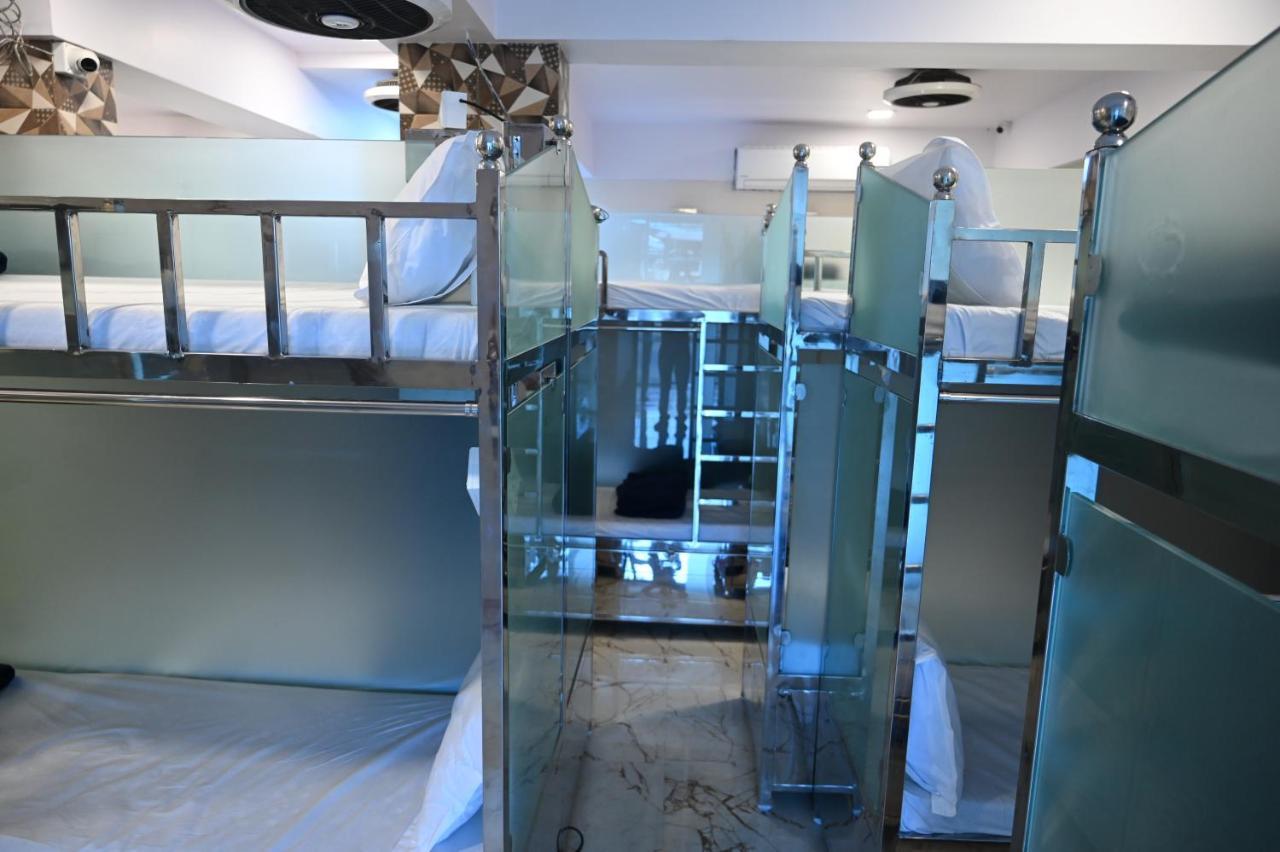 Sagar Dormitory Andheri - Nearest To Andheri Railway Station West Мумбаи Экстерьер фото